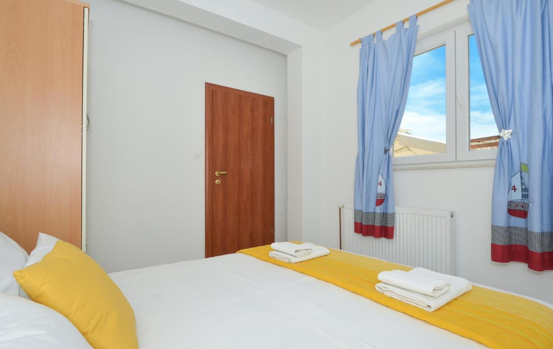 Apartments Santo Trogir - Okrug Gornji Eksteriør billede