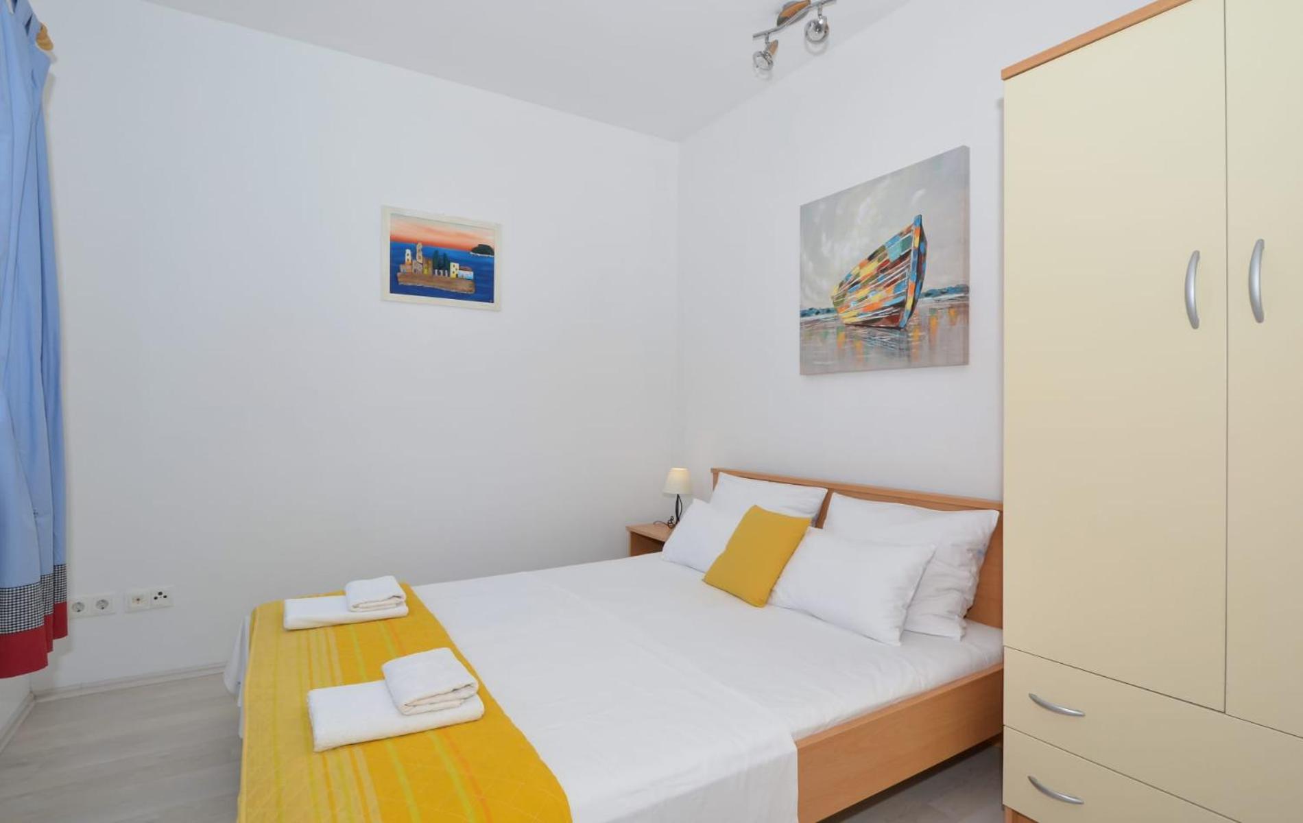 Apartments Santo Trogir - Okrug Gornji Eksteriør billede